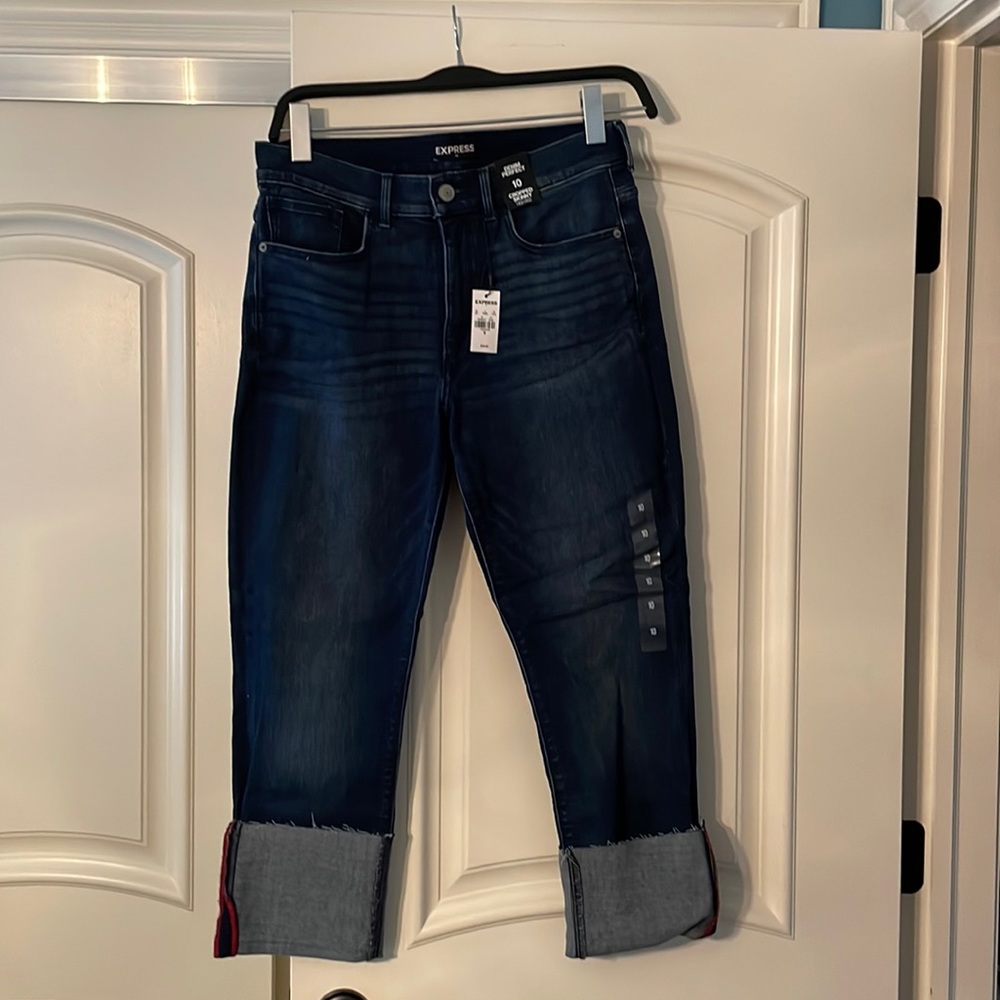 New with tags Express denim perfect 10 cropped skinny high-rise